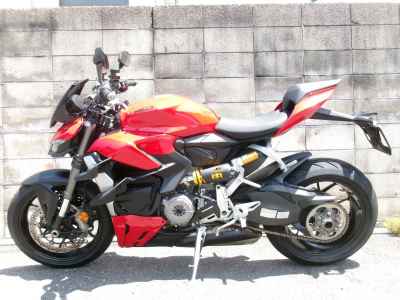 Ducati Streetfighter V2 2022