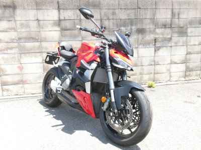 Ducati Streetfighter V2 2022