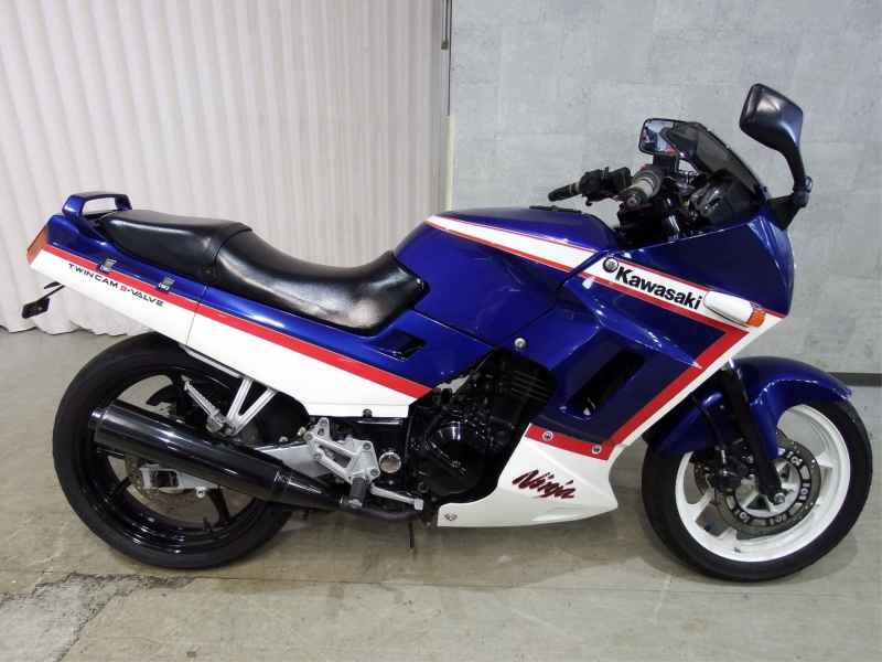 Kawasaki GPX250R