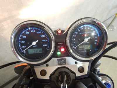 Honda CB400SF 2012
