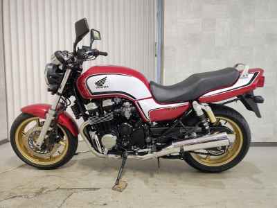 Honda CB750 2006