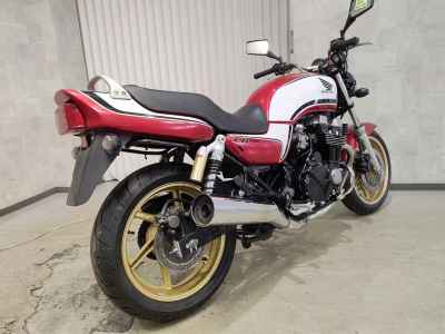 Honda CB750 2006