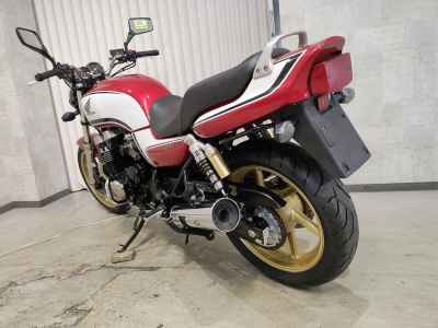 Honda CB750 2006