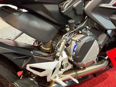 Ducati Panigale V2 2022