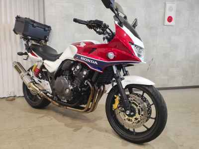 Honda CB400SFV 2014