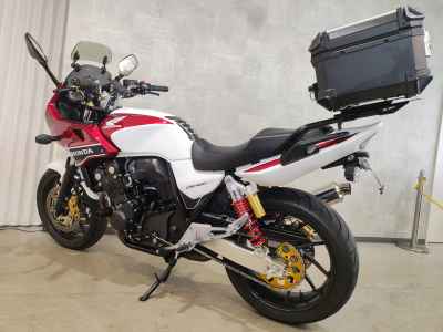 Honda CB400SFV 2014