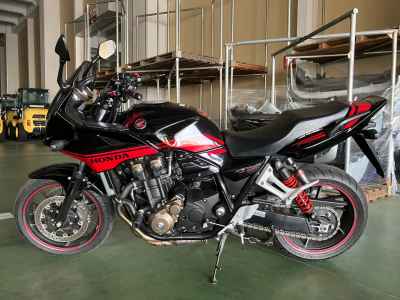 Honda CB1300SF 2016