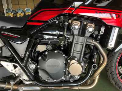 Honda CB1300SF 2016