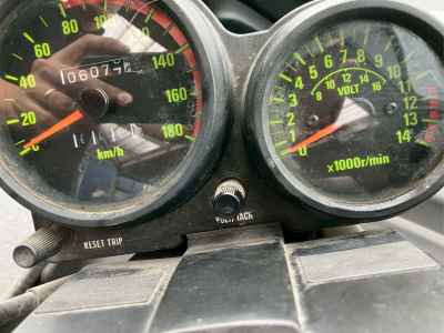 Kawasaki GPZ400