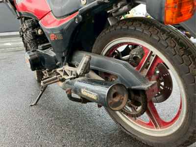 Kawasaki GPZ400