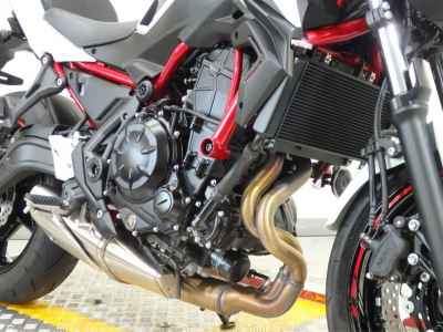 Kawasaki Z650 2022