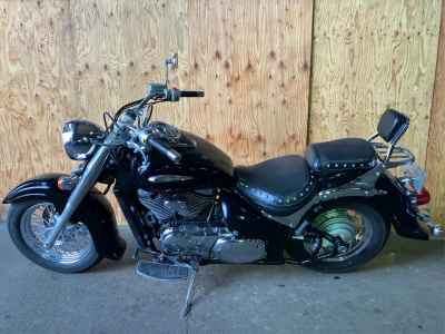 Suzuki Intruder 400 Classic 2008