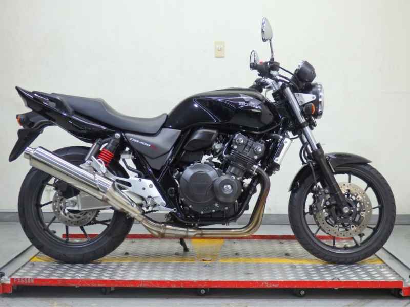 Honda CB400SF 2018
