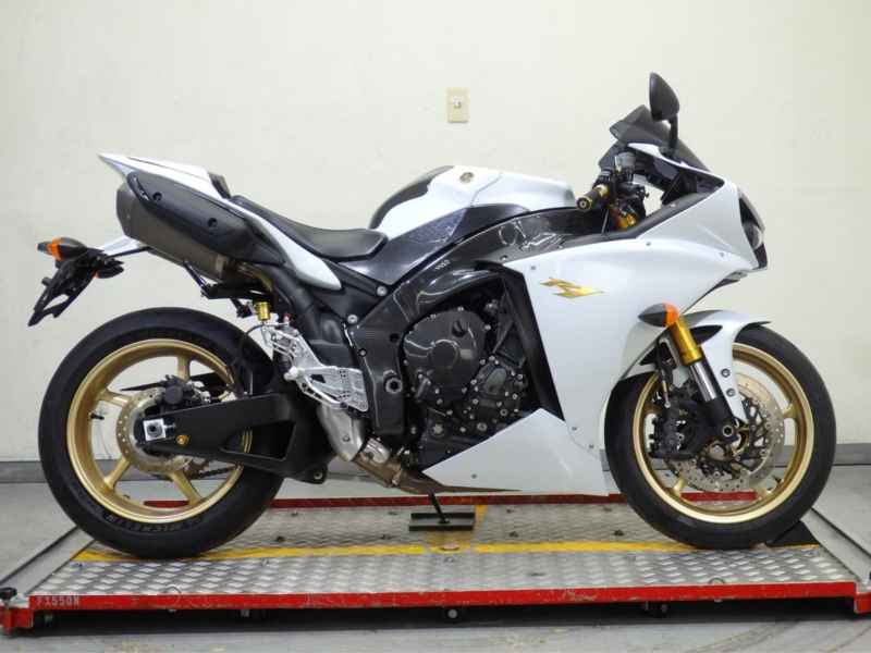 Yamaha YZF-R1 2013
