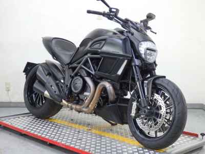Ducati Diavel Dark 2018