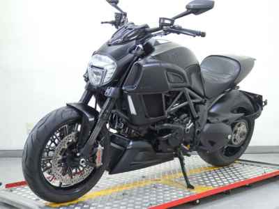 Ducati Diavel Dark 2018