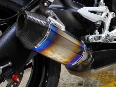 Suzuki GSX-S1000F 2016