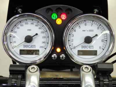 Ducati GT1000 2011