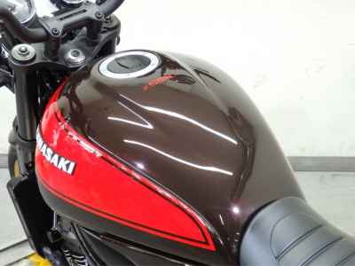 Kawasaki Z900RS 2022