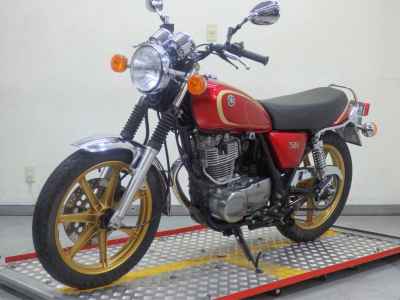 Yamaha SR400 2010