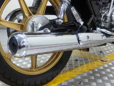 Yamaha SR400 2010