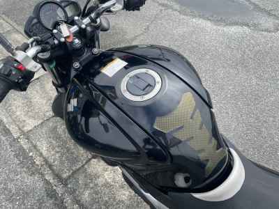 Suzuki Gladius SFV400 2040