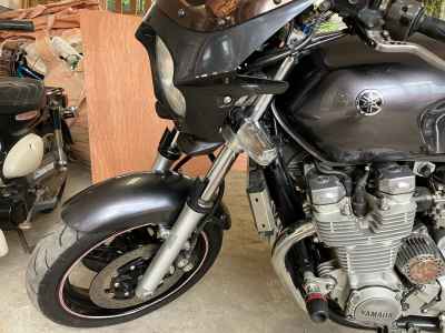 Yamaha XJR1300 2005