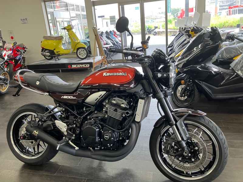 Kawasaki Z900RS 2018