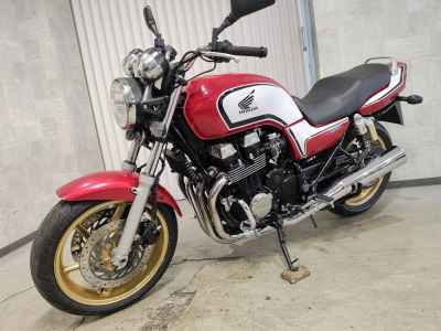 Honda CB750 2006