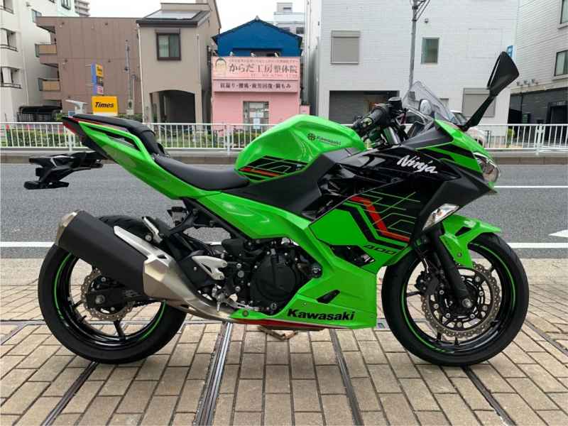 Kawasaki Ninja 400 2024