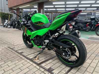 Kawasaki Ninja 400 2024