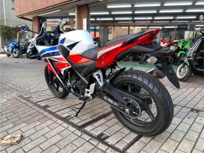 Honda CBR250R 2016