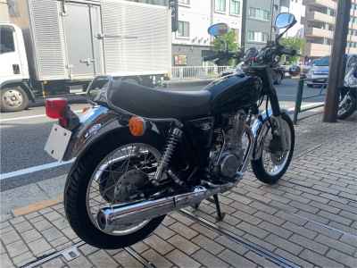 Yamaha SR400 2016