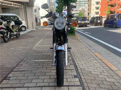 Yamaha SR400 2016