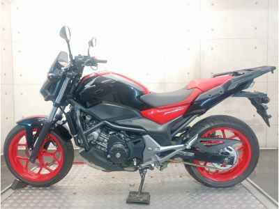 Honda NC750S 2016