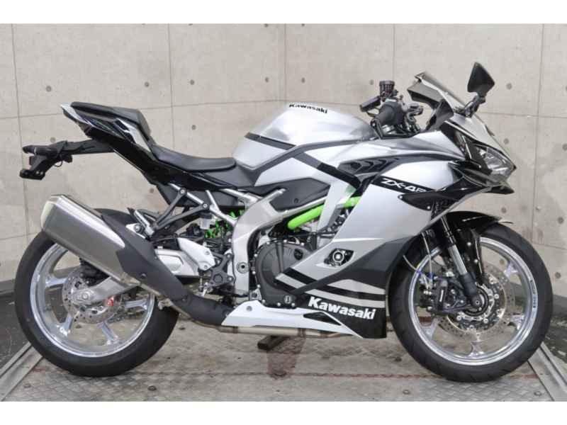Kawasaki Ninja ZX-4 2024