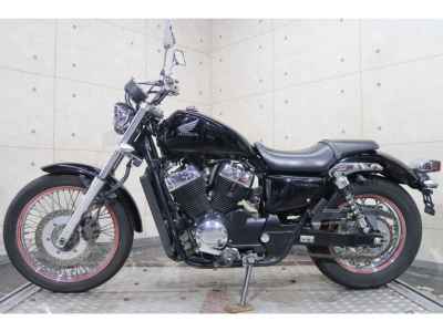 Honda VT400S 2011