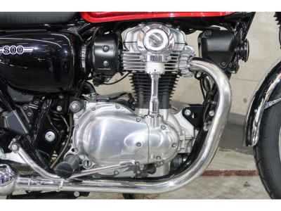 Kawasaki W800 2022