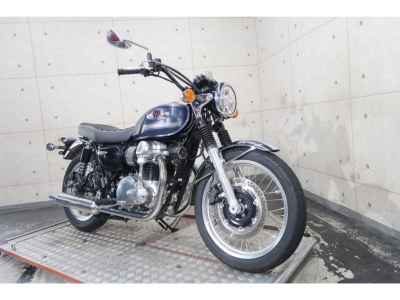 Kawasaki W800 2023