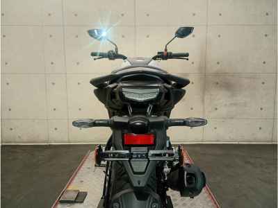 Yamaha FZS-FI 2025