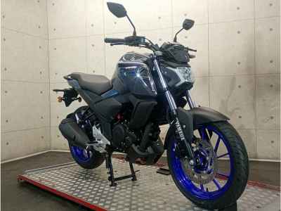 Yamaha FZS-FI 2025