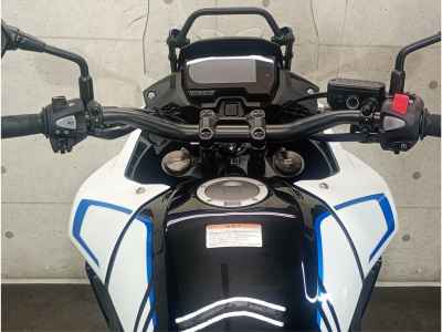 Honda CB400X 2023
