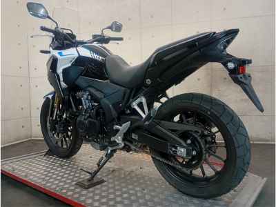 Honda CB400X 2023