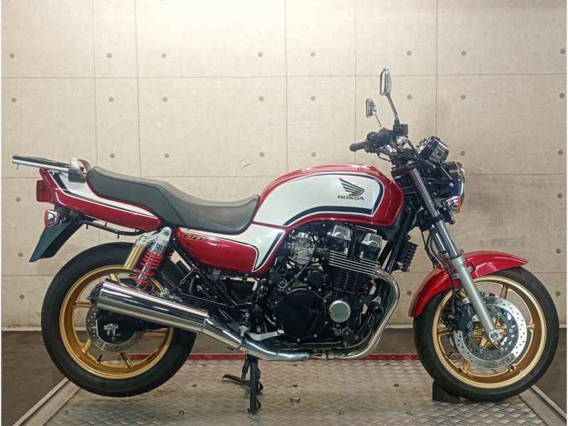 Honda CB750 2010