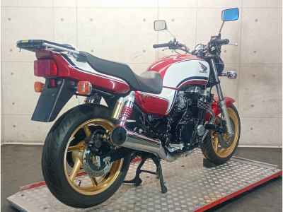 Honda CB750 2010