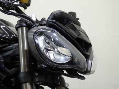 Triumph Street Triple R 2025