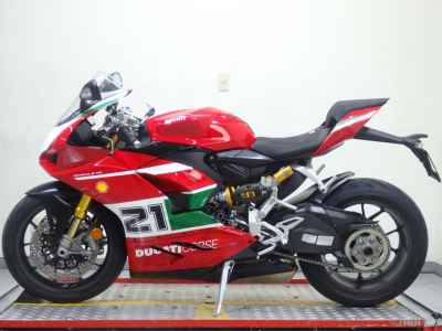 Ducati Panigale V2 2022