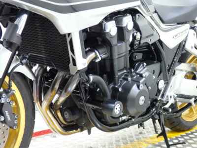 Honda CB1300SF 2021