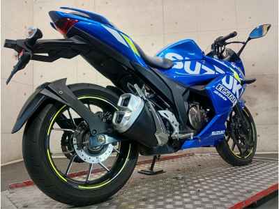 Suzuki Gixxer 250SF