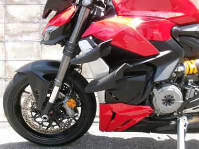 Ducati Streetfighter V2 2022